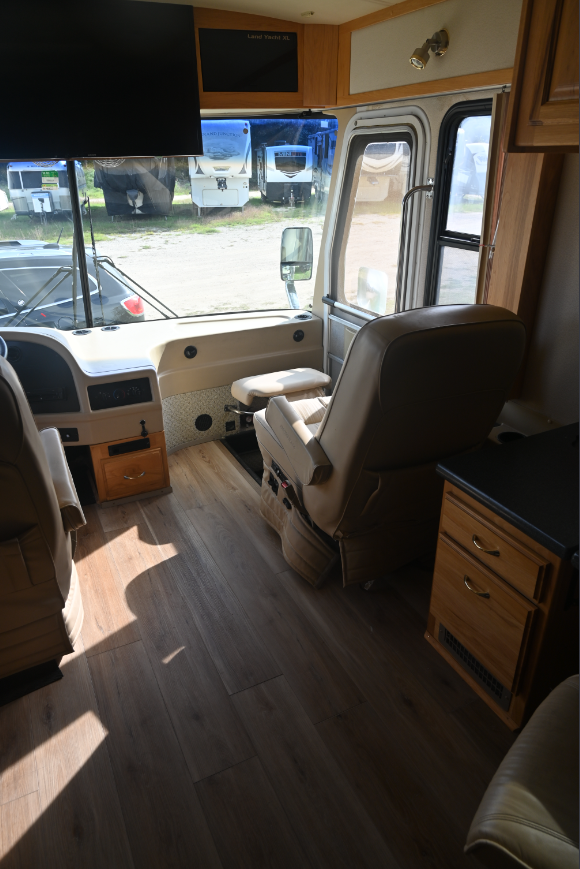 2006 Airstream Land Yacht XL 396 National Vehicle