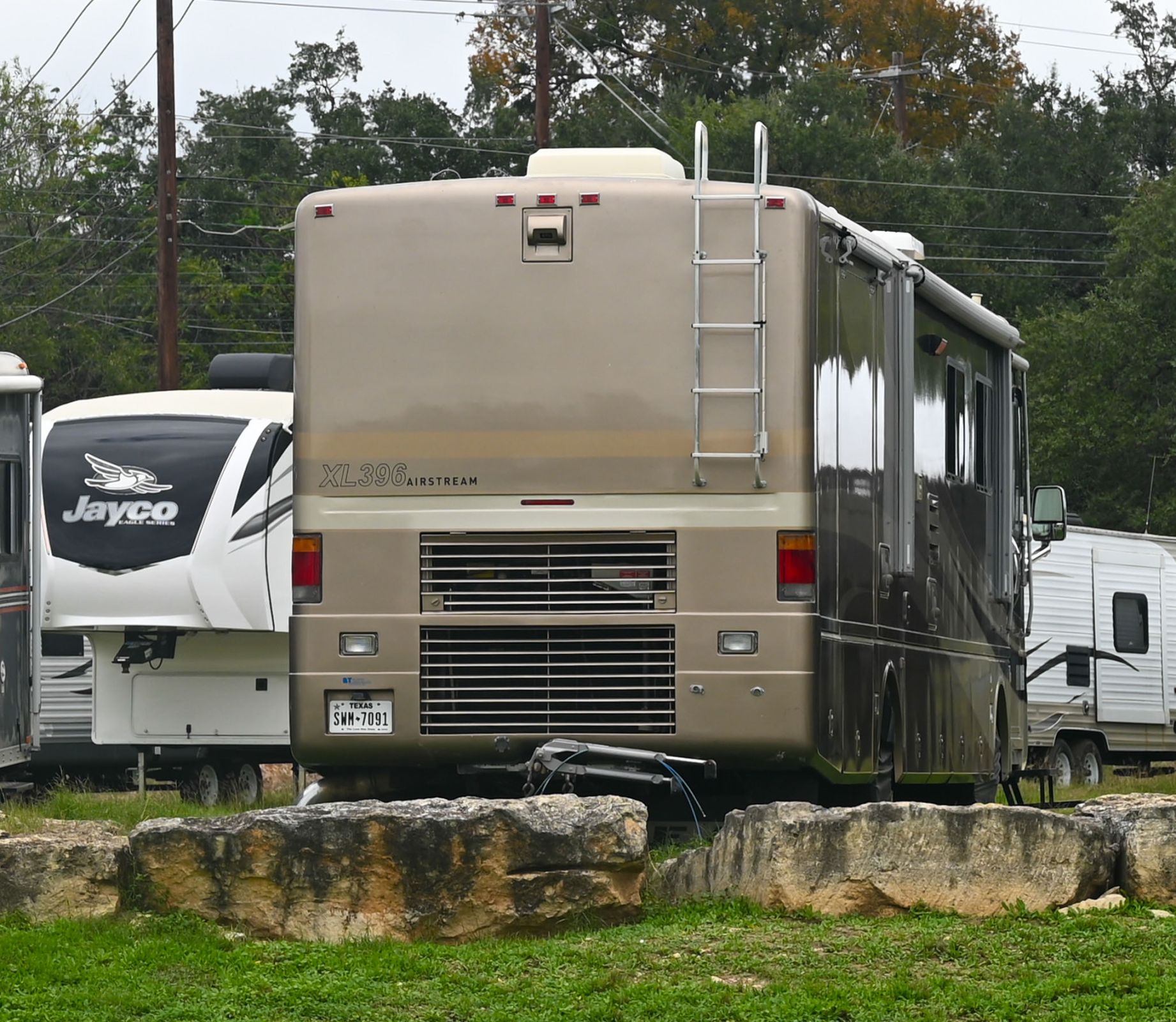 2006 Airstream Land Yacht XL 396 National Vehicle