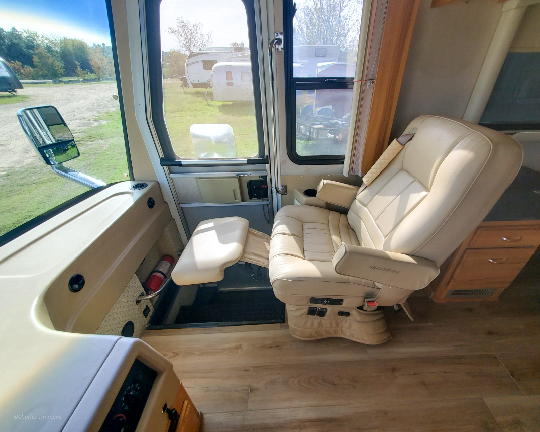 2006 Airstream Land Yacht XL 396 National Vehicle